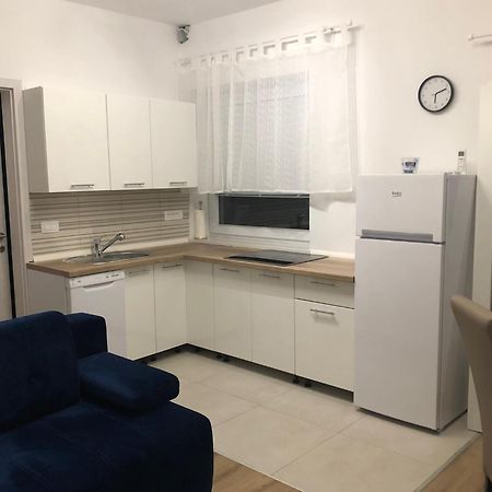 Apartmaji Meduza Izola Eksteriør bilde