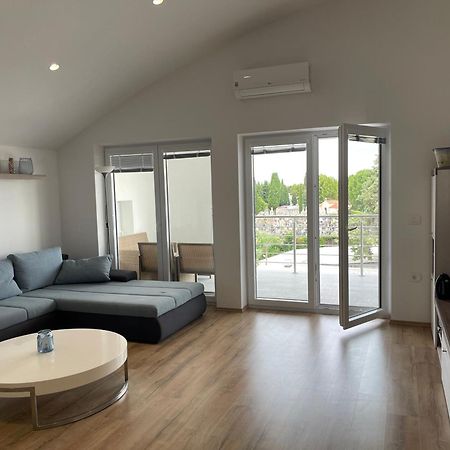 Apartmaji Meduza Izola Eksteriør bilde