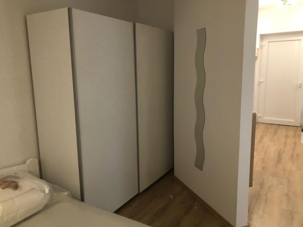 Apartmaji Meduza Izola Eksteriør bilde