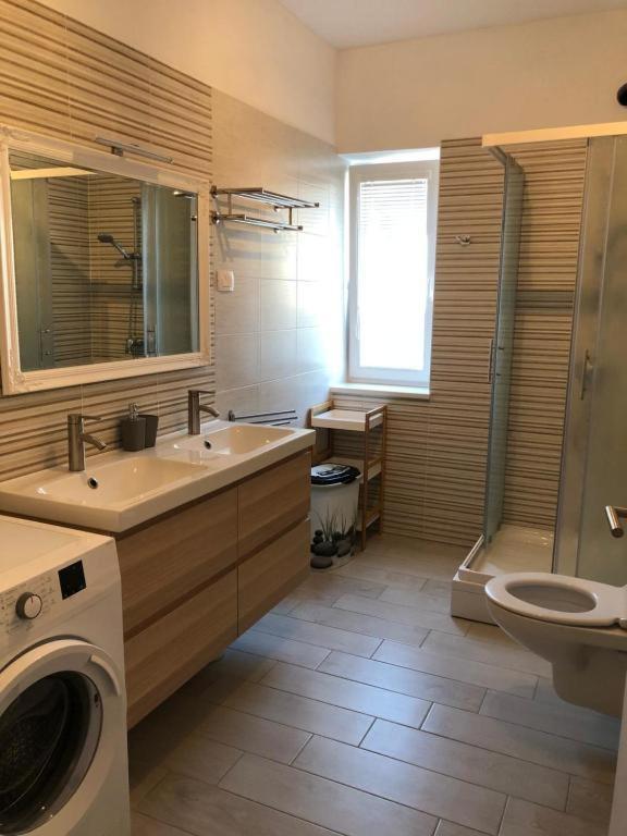 Apartmaji Meduza Izola Eksteriør bilde