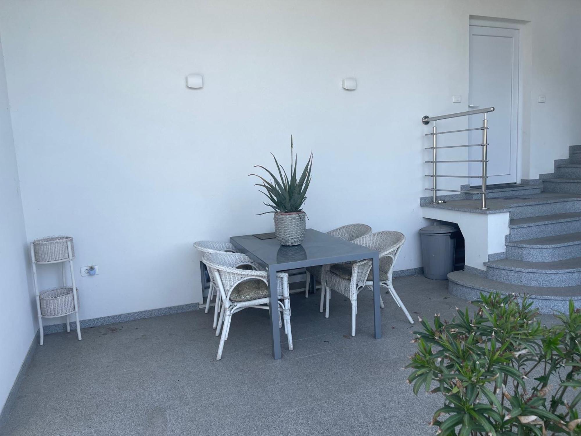 Apartmaji Meduza Izola Eksteriør bilde