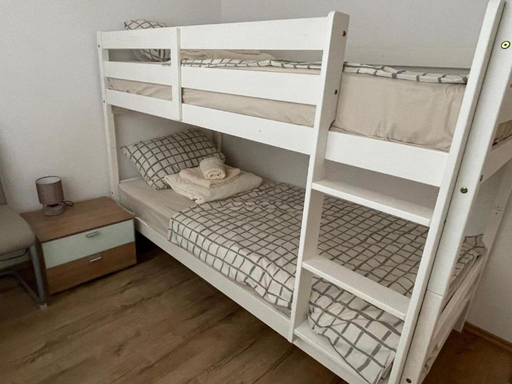 Apartmaji Meduza Izola Eksteriør bilde